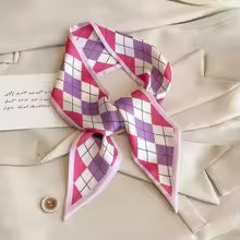 Foulard Elegante con Stampa Botanica – Sciarpa Chic da Collo o Borsa